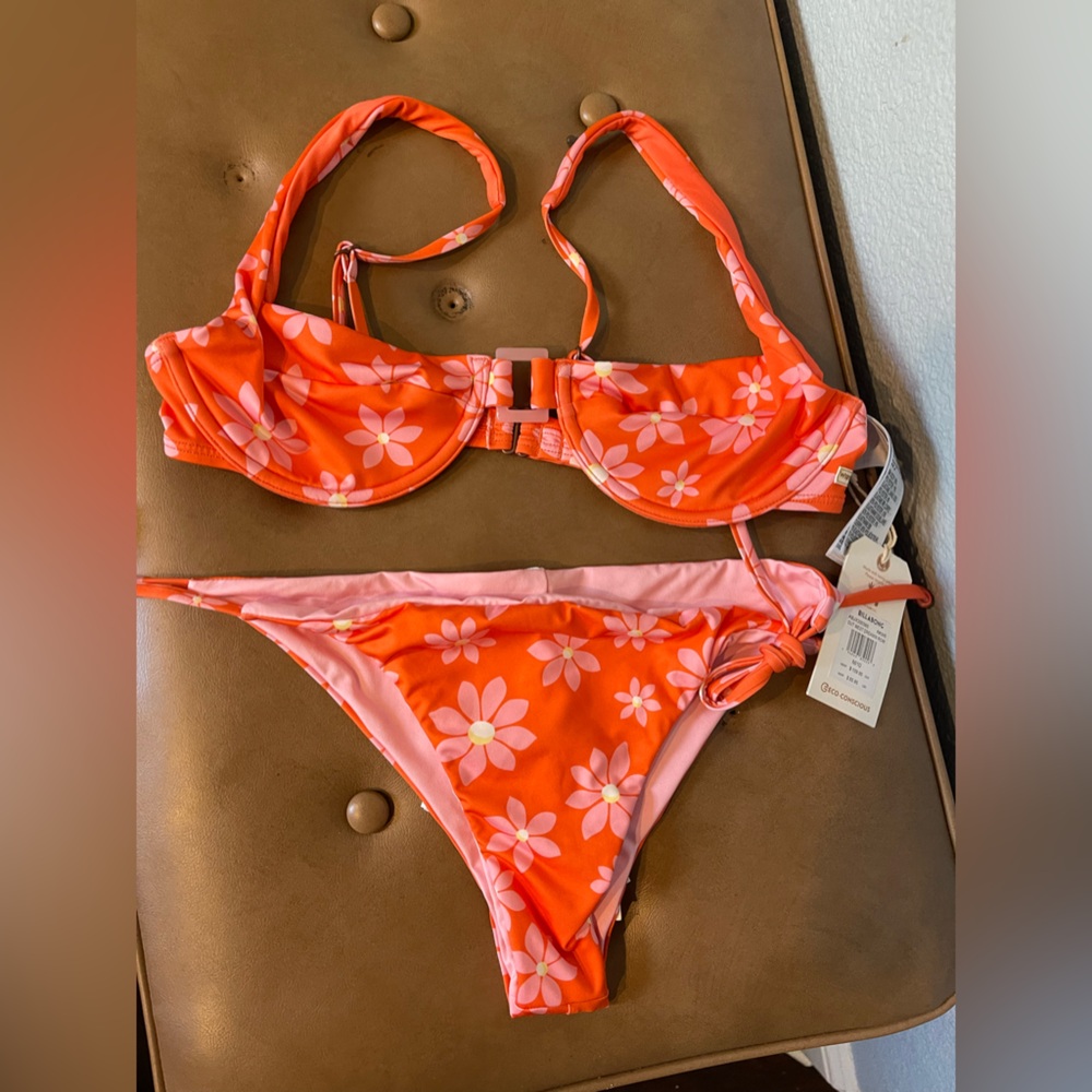 Billabong X Wrangler Out West Dreamin Rowan Underwire Top &Reversible Tie Tanga